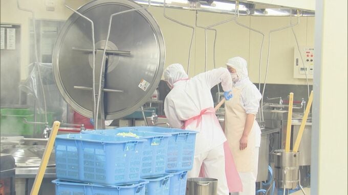 今年度から「給食費実質無償化」のはずが…国の交付金「月額5200円」では難しい？　背景に“食材費の高騰”　差額は結局保護者が負担？|TBS NEWS DIG