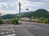 大型トラックが軽乗用車に追突…助手席の夫（７９）が死亡、妻（７６）は重傷　山口・岩国|TBS NEWS DIG