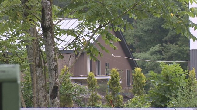 教員免許を持たない職員や理事長が授業を担当　私立中学の学校法人理事長を書類送検　山梨・素和美中学校|TBS NEWS DIG