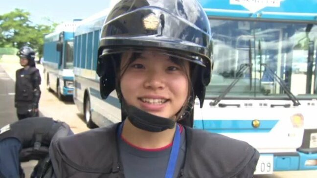 「これを着ると強くなれる気がする」機動隊の訓練を実際に体験 県警で職場体験 愛媛|TBS NEWS DIG