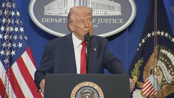 トランプ大統領が「敵性外国人法」の活用を発表　裁判所はベネズエラ人の強制送還の差し止め命じる|TBS NEWS DIG