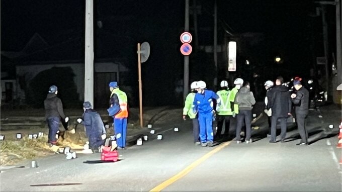 群馬・伊勢崎市の市道でひき逃げ事件　70代男性死亡　警察が逃げた車両の行方追う|TBS NEWS DIG