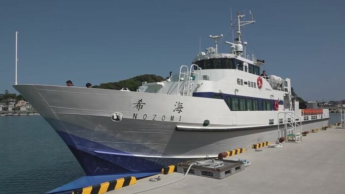 能登の離島「舳倉島」への定期船が再開 島民ら10人が乗船 漁師のなりわい優先し7か月運休|TBS NEWS DIG