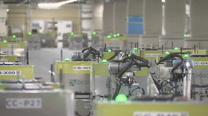 形状や重さ、傷つきやすさ判断　イオンのネットスーパー専用物流施設で7月本格稼働のAIロボット初公開　人が担う作業の30％がロボットに