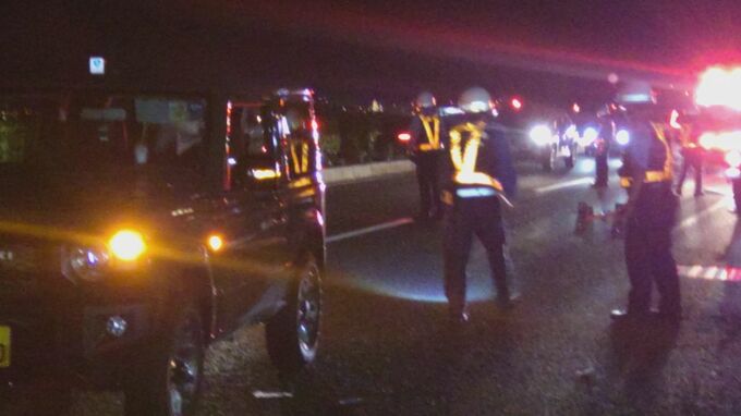 【速報】国道でバイクと軽乗用車が事故　バイクに乗っていたとみられる2人が意識不明の状態で救急搬送　|　BSSニュース | BSS山陰放送