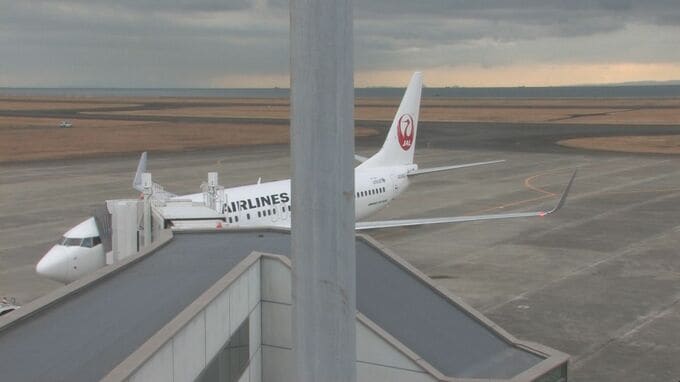 JAL（日本航空）へサイバー攻撃　現在システムで障害が発生　山口宇部空港午前１０時発　羽田行きに遅れ|TBS NEWS DIG