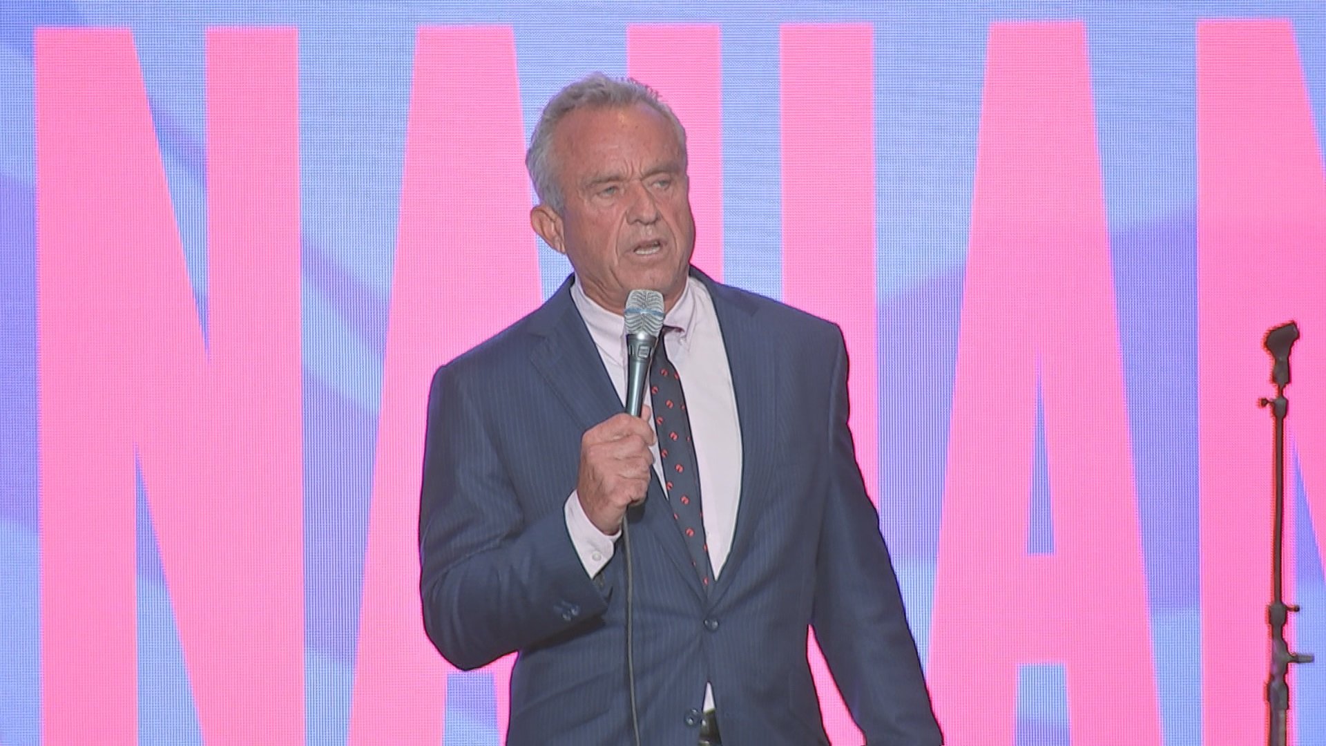 トランプ次期大統領が“ワクチン否定派”のケネディ氏を厚生長官に指名 | TBS CROSS DIG with Bloomberg