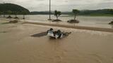 山形県新庄市本合海　大雨でパトカーが流された現場をドローンで撮影　濁流の流れや地形がすべて見えた　|　山形のニュース│TUYテレビユー山形
