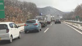 上信越道で複数の事故が発生　1人死亡10人程度けがの模様　20～30台が関係か　長野・小諸市|TBS NEWS DIG