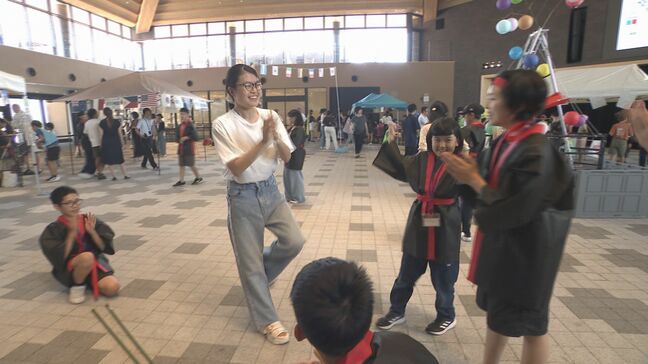 小中学生が留学生に世界の祭りを英語で紹介「イッツベリーベリーファン!」|TBS NEWS DIG