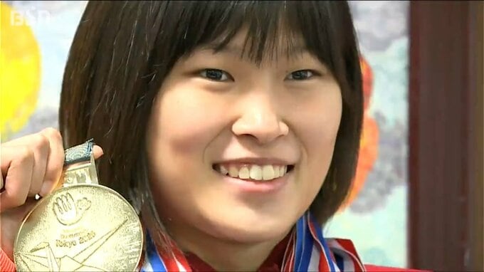 「チームは金メダル 個人としてはエースとして活躍できるように」デフ女子バレー金メダルの岡田夕愛 選手が上越高校に凱旋　|　新潟のニュース・天気｜BSN NEWS｜BSN新潟放送