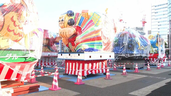 大分七夕まつりの名物「府内戦紙」点灯式　自由なデザインの山車が彩る夏の夜　|　大分のニュース｜OBS NEWS｜大分放送