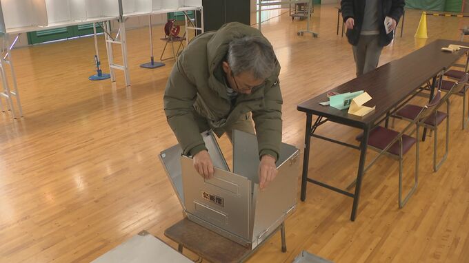 投票所の設営が進む石川県 前回に比べ25か所減の409か所 金沢市では知事選・市長選・市議会議員補選のトリプル選挙を控える　|　石川県のニュース｜MRO北陸放送