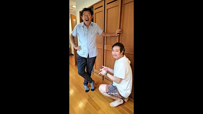 いしだ壱成さん　父の日に石田純一さんへ【靴下】をプレゼント　「生まれてはじめて父が靴下を履く姿を見ました」|TBS NEWS DIG