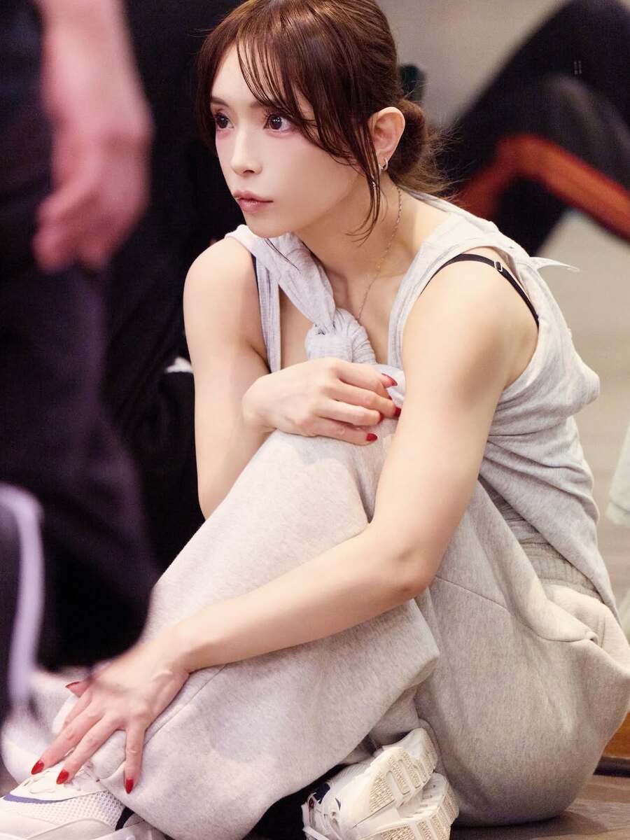 浜崎あゆみ 】アリーナツアー再開の日の未明に投稿「明日からの私達の
