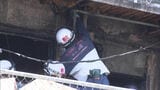 「黒煙が出ている」2階建てアパートで火災 火元の部屋から男性の遺体 一人暮らしの60代男性と連絡取れず|TBS NEWS DIG