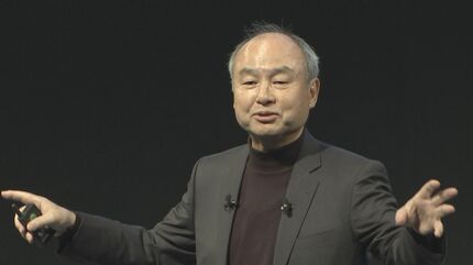 ソフトバンクG孫正義社長“人間の1万倍の人工超知性”10年以内に実現