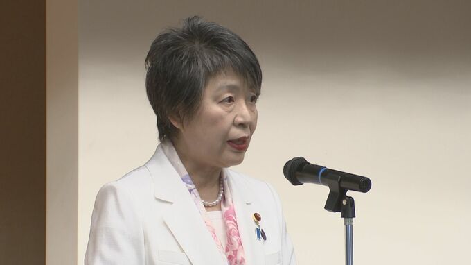 外務省で入省式　上川大臣「一人の人間としても大いに成長してほしい」とエール