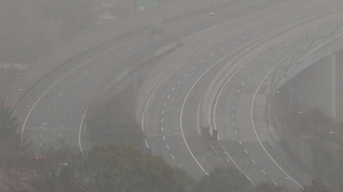 東名高速など予防的通行止めで物流にも影響か