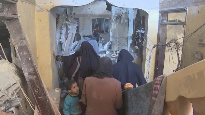 ガザ南部ラファにイスラエル軍空爆　14人死亡　ガザ全土から100万人が避難