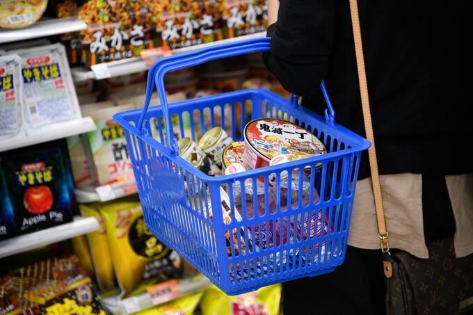 東京消費者物価は伸び縮小も市場予想と一致、日銀利上げ観測の支えに