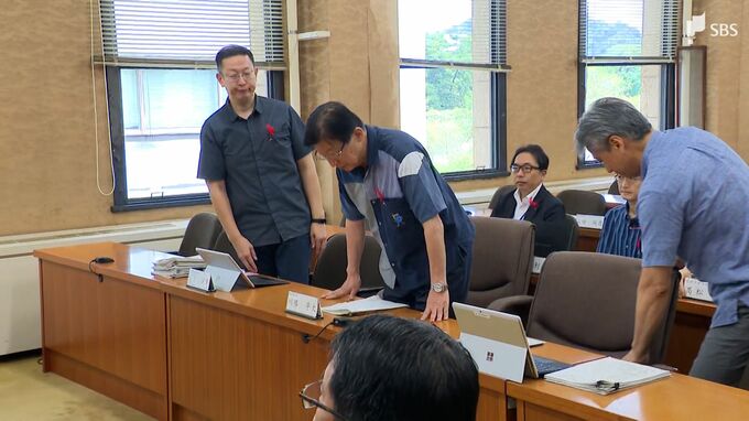 川勝知事の“給与減額”条例案を原案通り可決　猛省促す付帯決議も付ける=静岡県議会総務委員会　|　静岡のニュース | SBSNEWS | 静岡放送