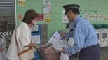 電話詐欺対策に国際電話番号ブロックアプリを 警察官などがスーパーで呼びかけ 山梨・南アルプス市|TBS NEWS DIG