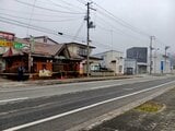 【続報】長井市で強盗事件　男が家に侵入、女性を殴り逃走中　盗まれたものなどについて警察が捜査進める（山形）|TBS NEWS DIG