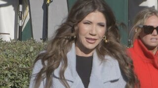 米・トランプ大統領　国土安全保障省のノーム長官の更迭を否定　中西部で移民当局の発砲により男性が亡くなった事件をめぐり| TBS CROSS DIG with Bloomberg