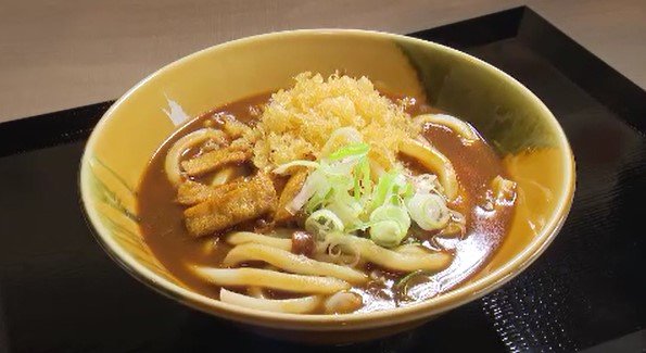 箸入れて、ビックリ！「カレーうどんの最後に、ご飯を注文する方が多かったので…」発想の転換から誕生！「かれーうどんごはん」うどん、カレー、ご飯も1つで楽しめる！長野・須坂、小布施などで超人気！「やっぱりカレーだねフェス」の魅力　|　SBC NEWS | 長野のニュース | SBC信越放送