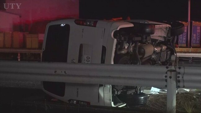 笛吹市石和町の国道20号交差点で車2台の事故　3人けが|TBS NEWS DIG