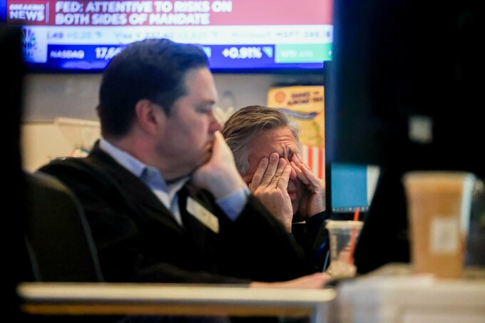 「イライラとぐったり感」、トレーダーはトランプ関税翻弄で消耗気味