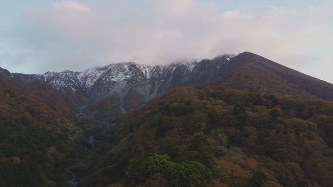 「今年は結構雪の量が多くてびっくり」大山初冠雪　平年より8日早く　|　BSSニュース | BSS山陰放送