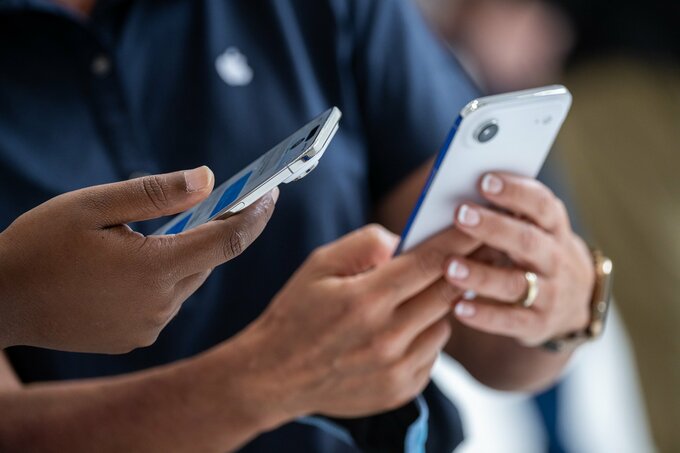 アップル「iPhone Air」、中国本土での発売を延期－規制面の理由で
