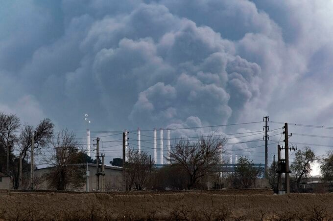 対イラン戦争、トランプ氏「ほぼ完了」－原油価格は80ドル台に下落