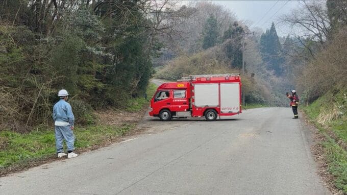 【続報】島根県江津市の山あいで山林火災　消火活動中　自衛隊ヘリでの消火要請　＊午後５現在　|　BSSニュース | BSS山陰放送