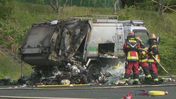 ごみ収集車の荷台から発火　小型破砕ごみを収集中のドライバーが気づいて通報　けが人なし　鳥取・八頭町|TBS NEWS DIG