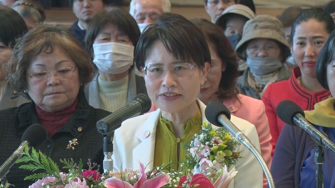 沖縄市長選　立憲民主党沖縄県連代表・県議の仲村未央氏が出馬表明|TBS NEWS DIG