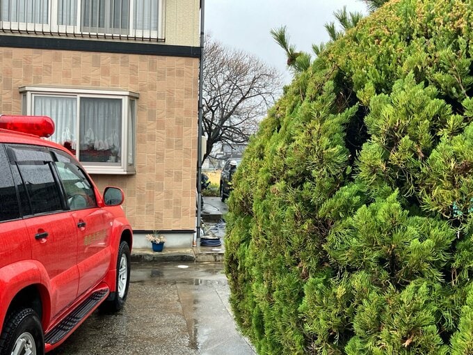 「エアコンの室外機から火が出ている」クリスマスの朝　郊外の住宅地で火事　富山市婦中町　|　富山のニュース｜天気・防災｜チューリップテレビ