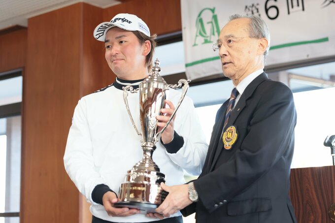 強風の中、難コースを制す！22歳金子駆大が愛知県オープン制覇、劇的ロングパットでプレーオフ勝利　|　名古屋・愛知・岐阜・三重のニュース【CBC news】 | CBC web