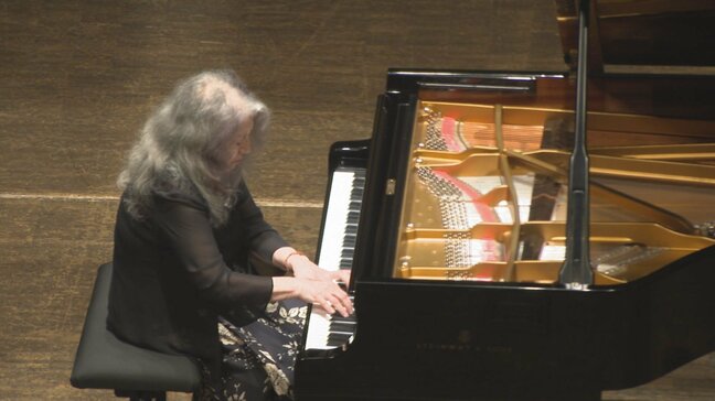 マルタ・アルゲリッチさんが世界的チェリストらと共演 音楽祭室内楽公演|TBS NEWS DIG