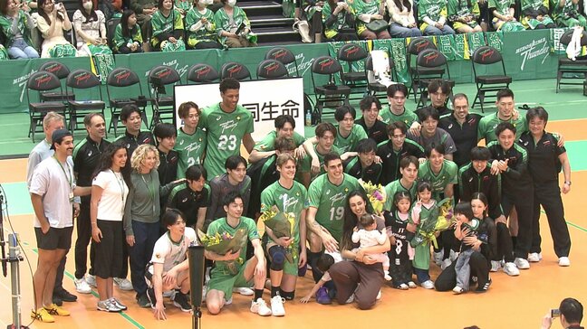 広島サンダーズ地元最終戦 現役引退表明の井上慎一郎キャプテンが感謝の言葉|TBS NEWS DIG