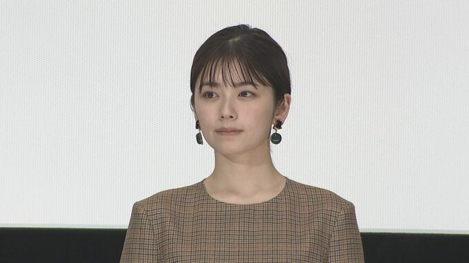 小芝風花さん新型コロナウイルス感染「喉の炎症」「発熱の症状」　現在は回復し容態も安定|TBS NEWS DIG