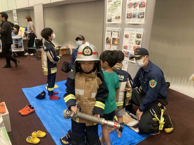 「アナウンサー」や「消防士」体験まで…憧れる仕事体験で将来の夢を実現！　新潟|TBS NEWS DIG