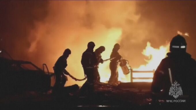ロシア南部のガソリンスタンドで爆発27人死亡
