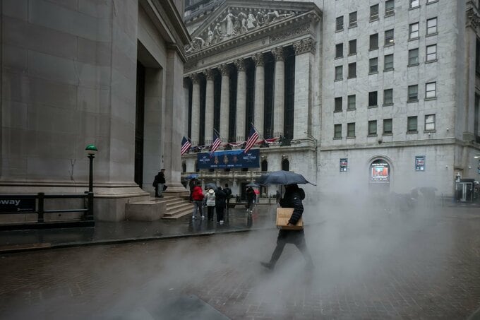 米銀行・資産運用株が急落、プライベートクレジット懸念根強く