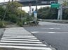 家族４人が乗っていた乗用車がガードレールに衝突　１人死亡３人重軽傷　山口市　|　山口のニュース・天気・防災｜tys NEWS｜ｔｙｓテレビ山口