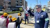 小学1年生が“付き添いなし”で登下校 「横断歩道では手をあげて」 警察が呼びかけ 不慣れな人が多い時期 一層の注意を 名古屋・港区|TBS NEWS DIG