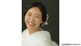 幸せいっぱいロコ・ソラーレ吉田知那美が白無垢姿の写真で誕生日と結婚1周年を報告「等身大のいつもの私たちと」|TBS NEWS DIG