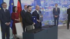 ゼレンスキー大統領が仏独と安全保障2国間協定に署名| TBS CROSS DIG with Bloomberg